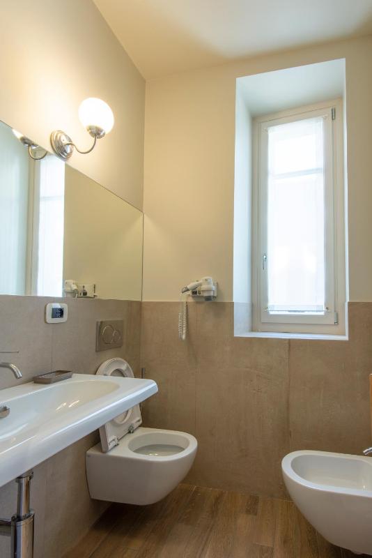 Apartment image 4