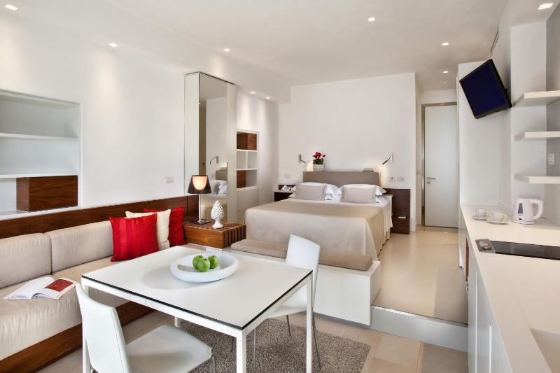 Studio Apartment - Annex image 4
