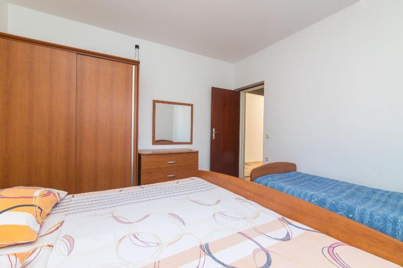 Apartment Jerka - image 25