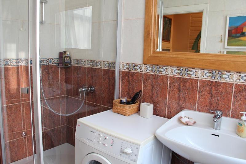 One-Bedroom Villa image 3