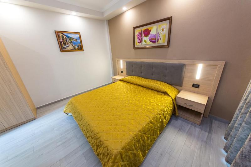 Single Room image 3
