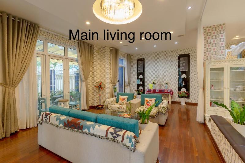 POOL VILLA*5 BEDs 6 BATHs *BBQ *KARAOKE *14pax*D.2 - image 2