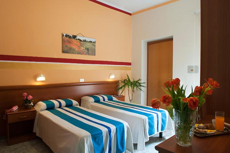 Hotel Dolly - image 25