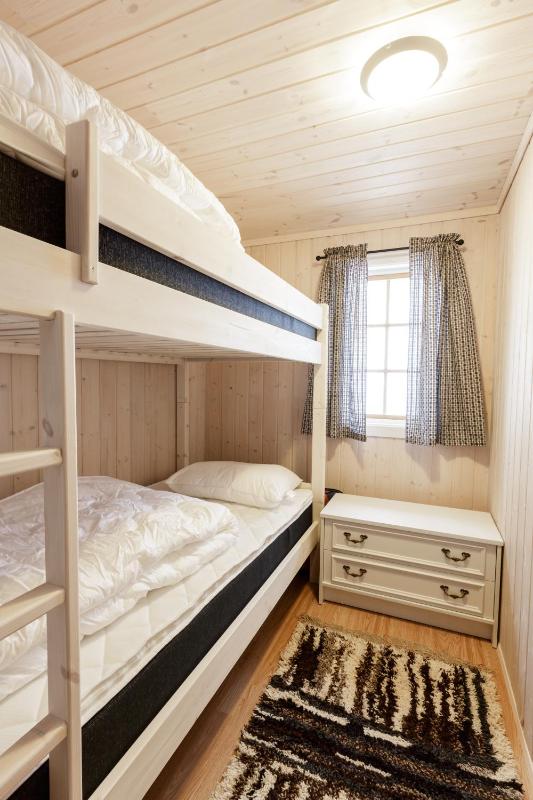 Three-Bedroom House image 2