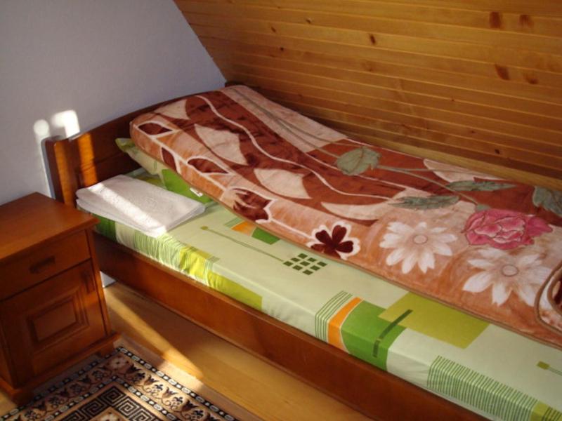 Two-Bedroom Bungalow with Balcony image 2