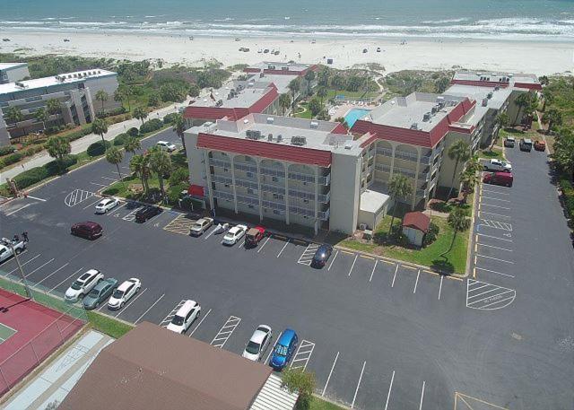 Two-Bedroom Apartment image 3