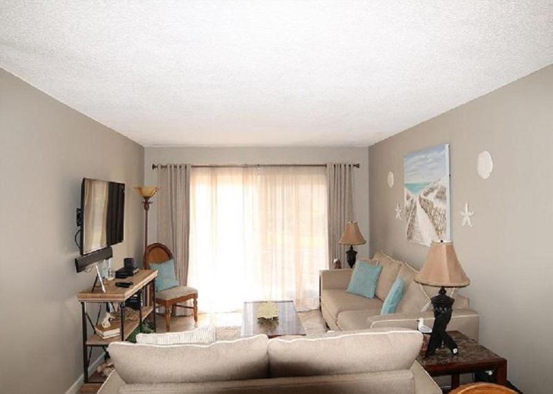 Two-Bedroom Apartment image 2
