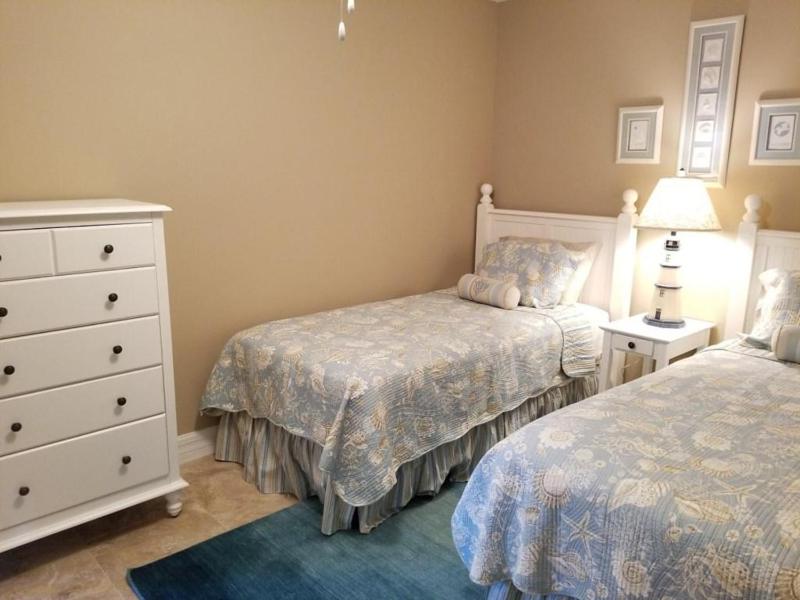 Three-Bedroom Apartment image 3