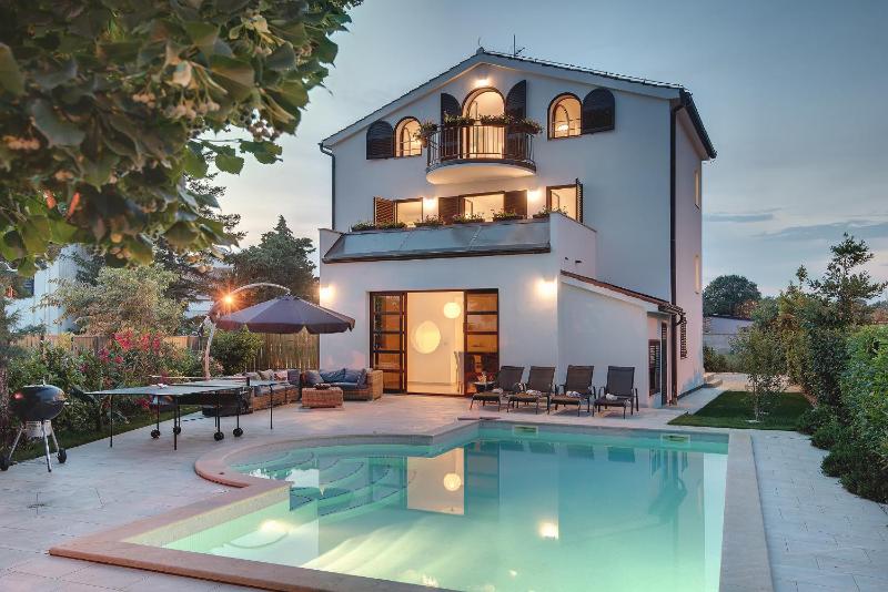 Villa Andrija Family Dream with heated pool at the sea with beautiful garden outside cinema and kids playground - image 30