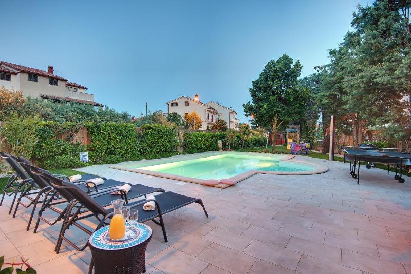 Villa Andrija Family Dream with heated pool at the sea with beautiful garden outside cinema and kids playground - image 21