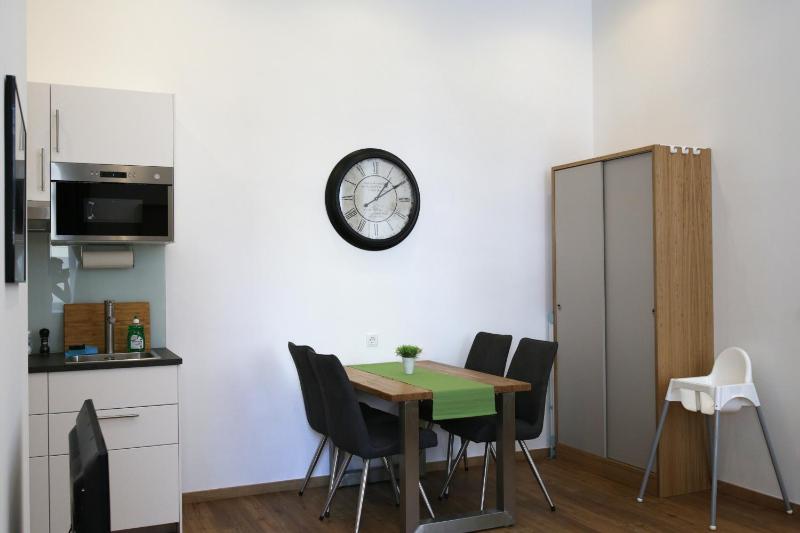 Vienna Gold Apartments - contactless check in - image 14