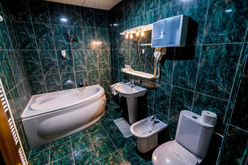 Junior Suite with Terrace image 4