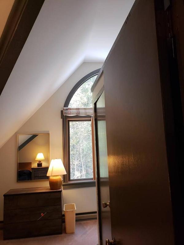 Two-Bedroom Townhouse image 2