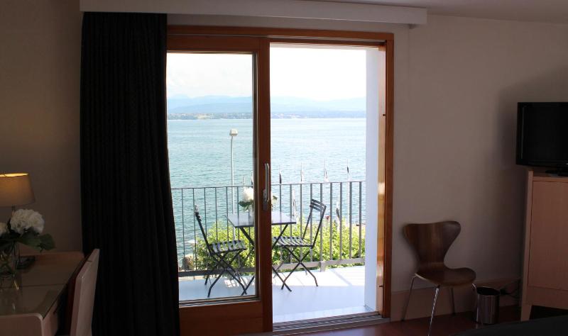 Superior Double Room image 3