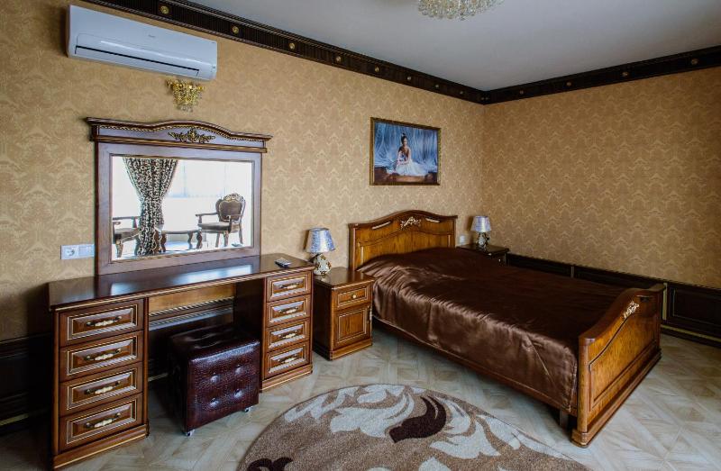 Two-Bedroom Apartment image 3