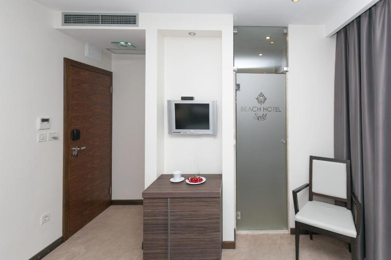Hotel Beach Split - image 13