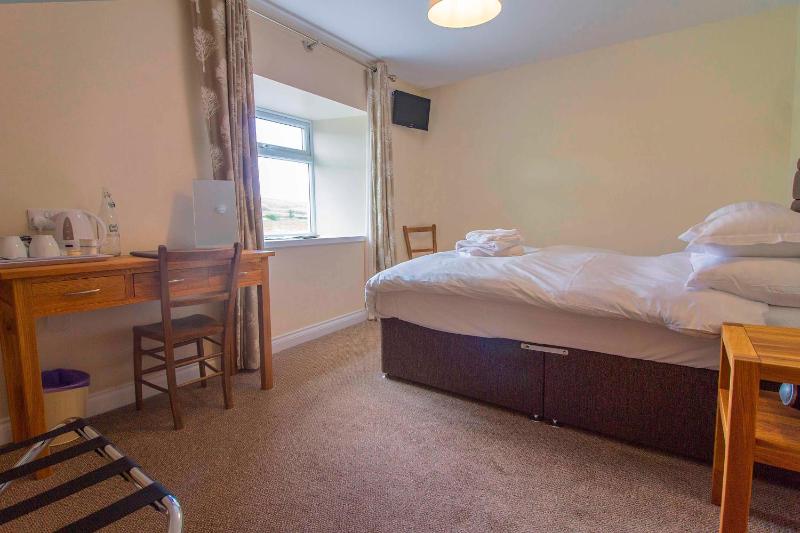 Superior Double Room image 2