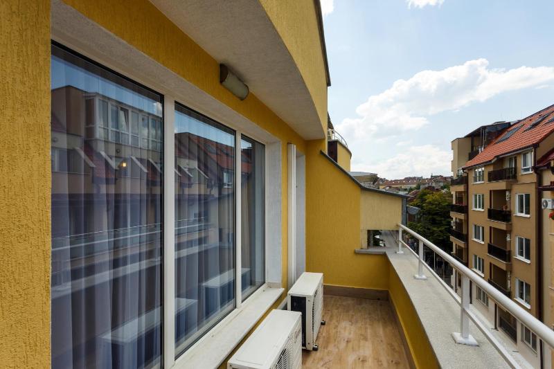 Two-Bedroom Apartment with Terrace image 3