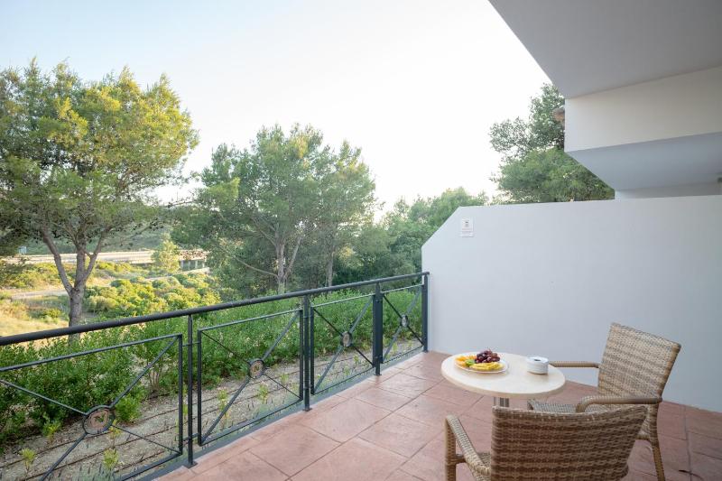 Double Room with Terrace image 4