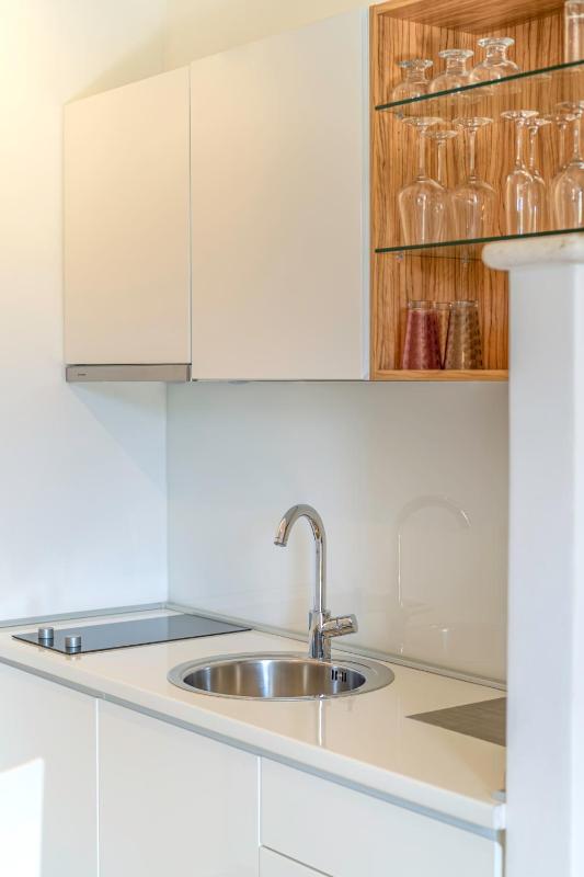 Studio Apartment image 4