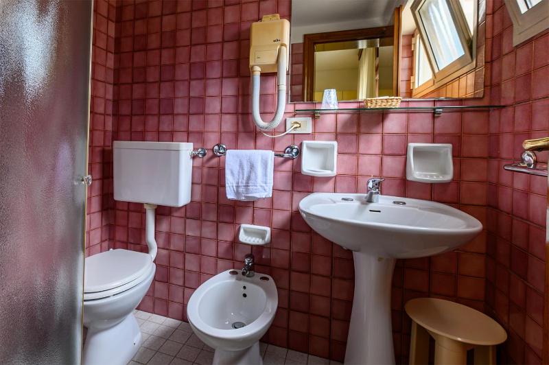 Triple Room image 1