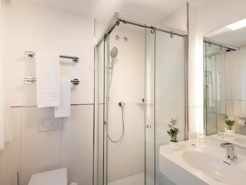 Superior Single Room image 2