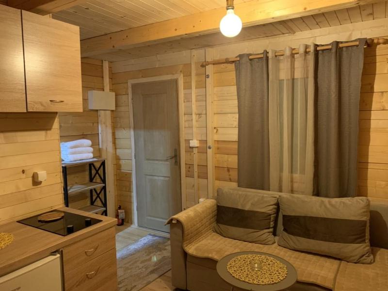 One-Bedroom Apartment image 1
