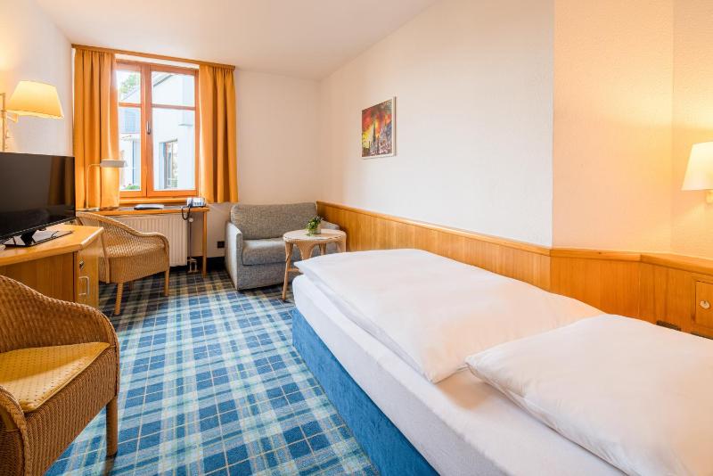 Single Room image 1