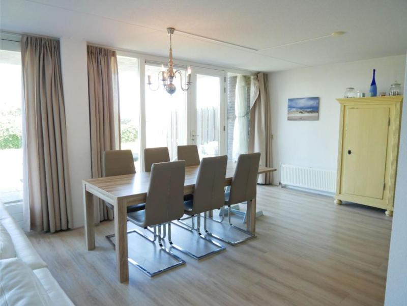 Het Strandleven 4 - image 9