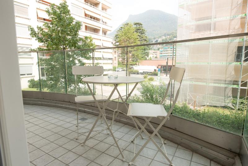 Prestige Apartments by Quokka 360 - Spacious Flats with Private Terraces - image 39