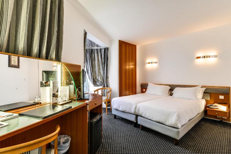 Double or Twin Room image 1