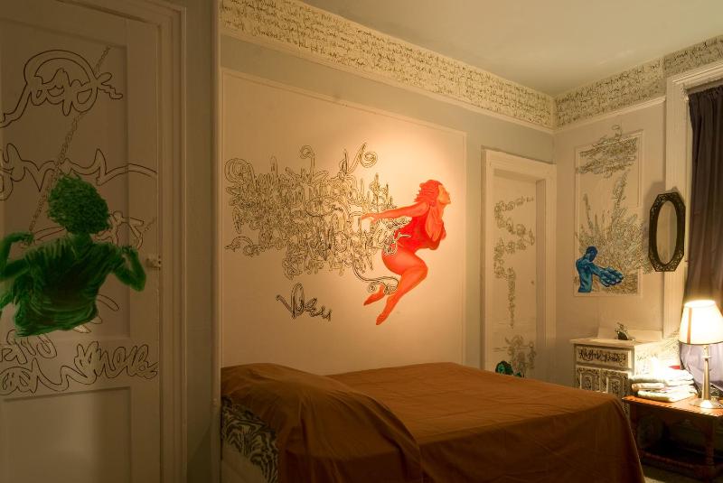 Triple Room with Shared Bathroom image 1
