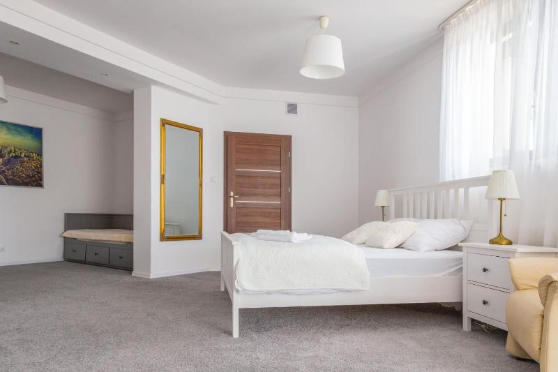 Premium Quadruple Room image 2