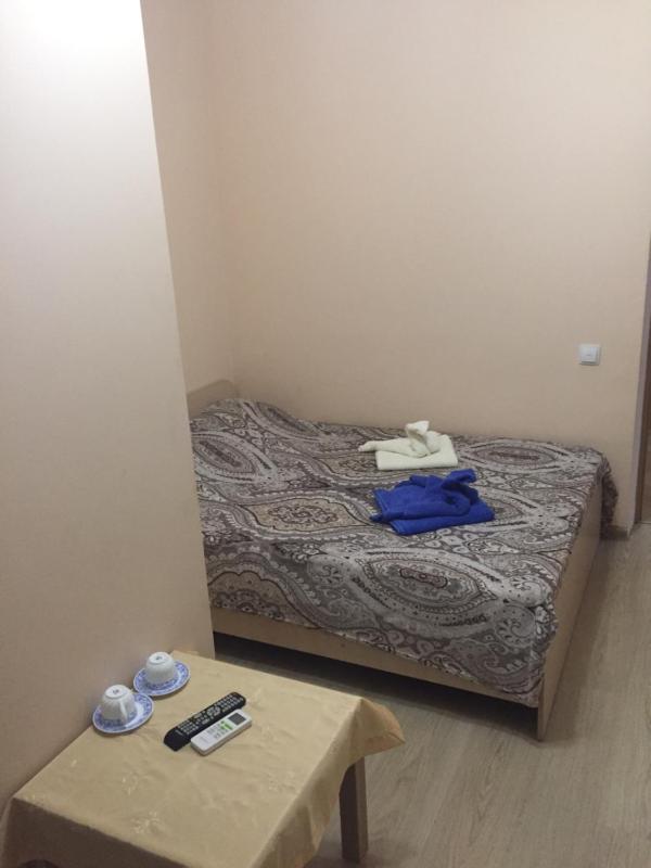 Standard Twin Room image 3