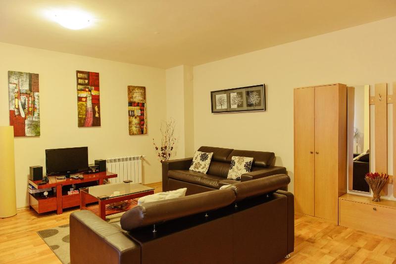 Two-Bedroom Apartment with Balcony image 1