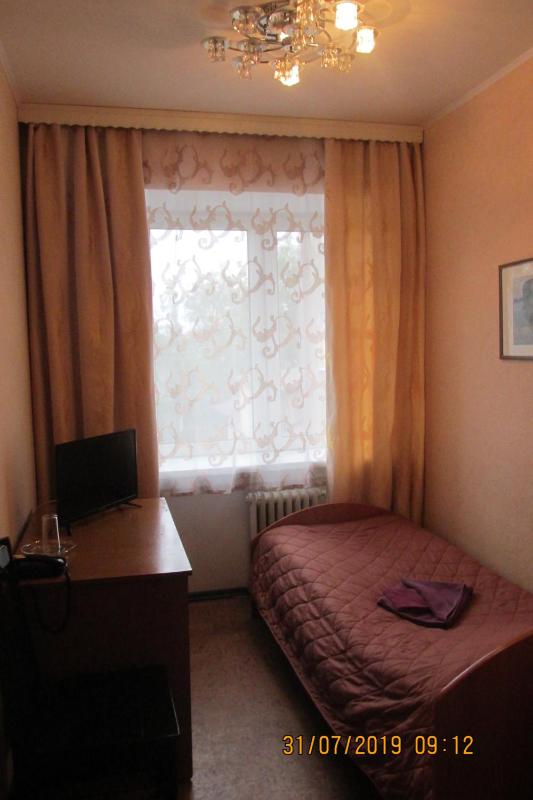 Single Room image 2