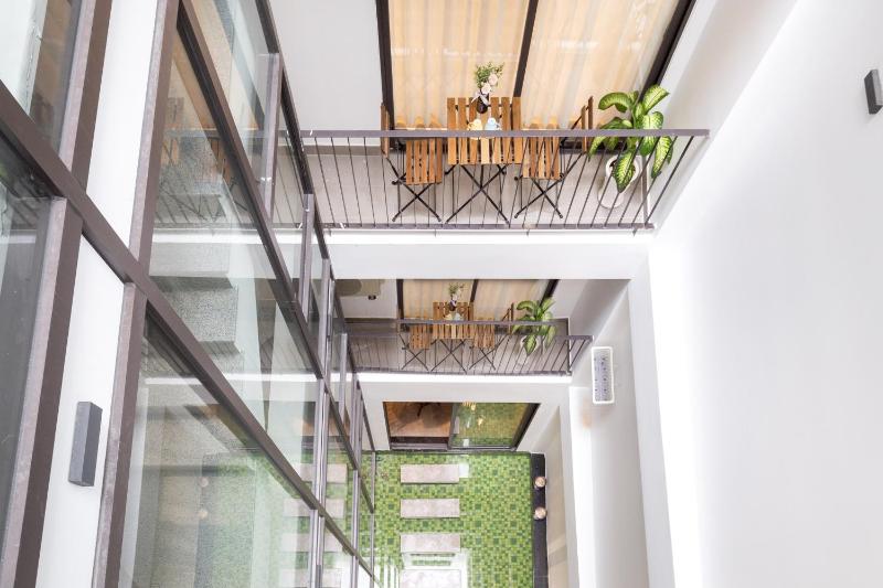Cozrum Homes - Premier Residence - image 8