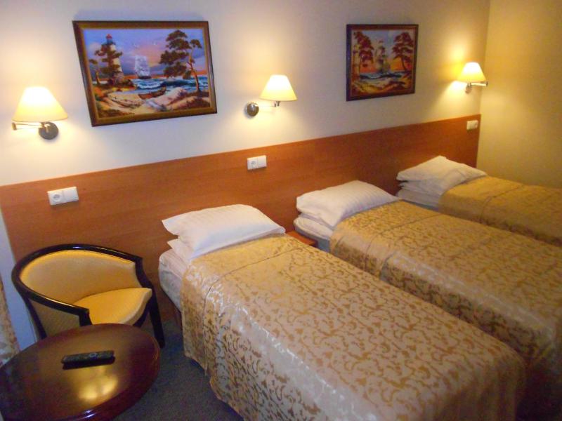 Triple Room image 2