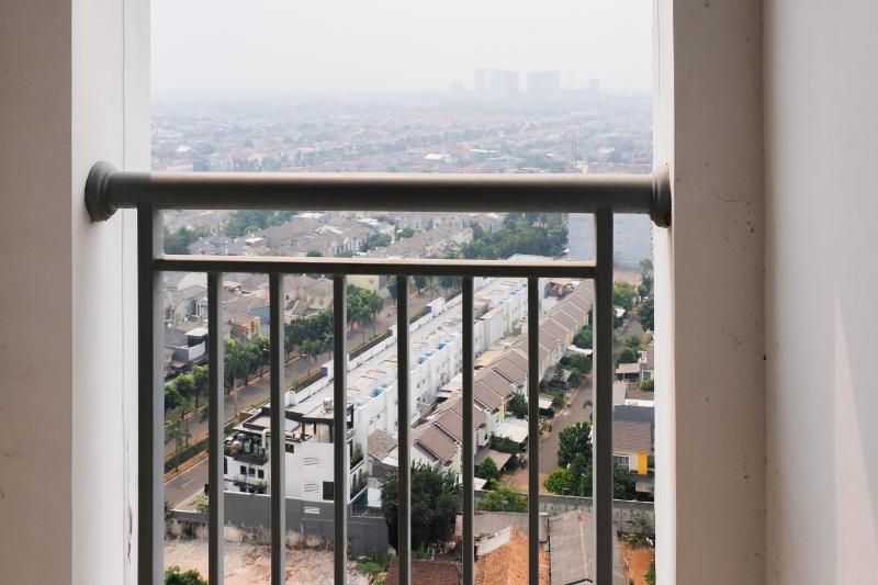 Studio Room Apartment at M-Town Residence near Summarecon Mall Serpong By Travelio - image 15