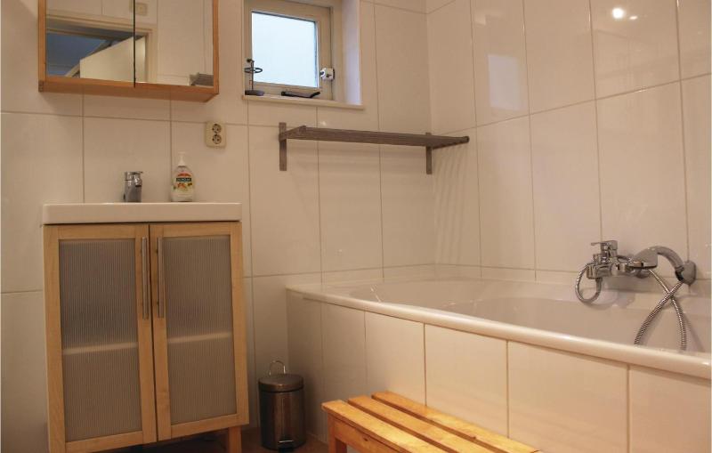 Four-Bedroom Holiday Home image 3