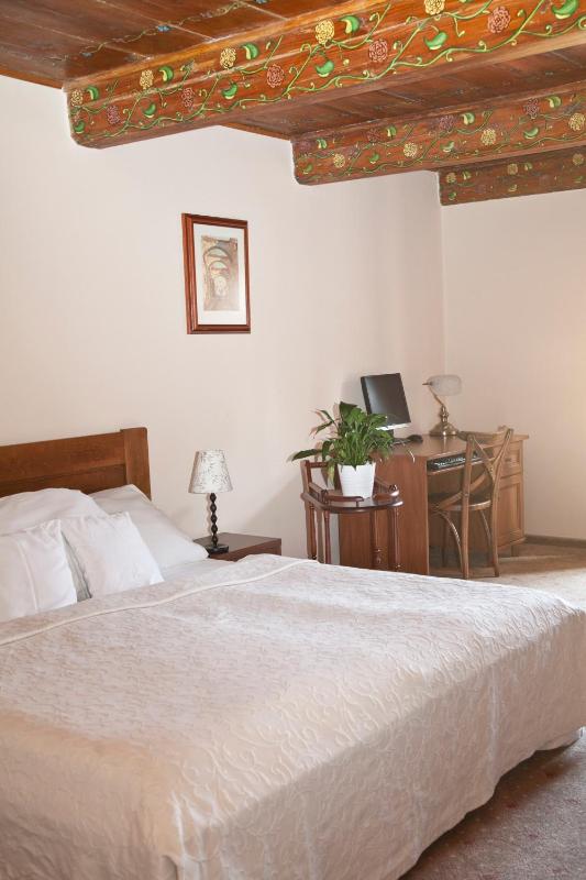 Deluxe Double Room image 1