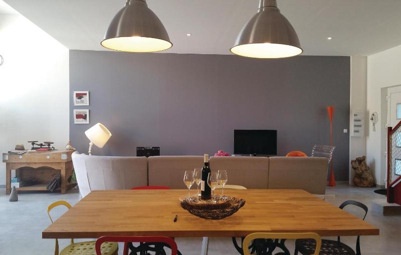 Pet Friendly Home In Narbonne With Sauna - image 9