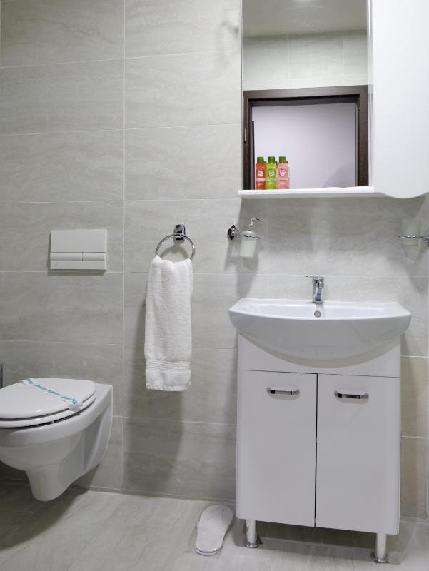 Deluxe Double Room with Balcony image 2