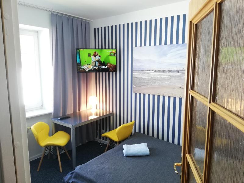 Single Room image 2