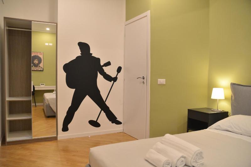 Double Room with Private Bathroom image 4