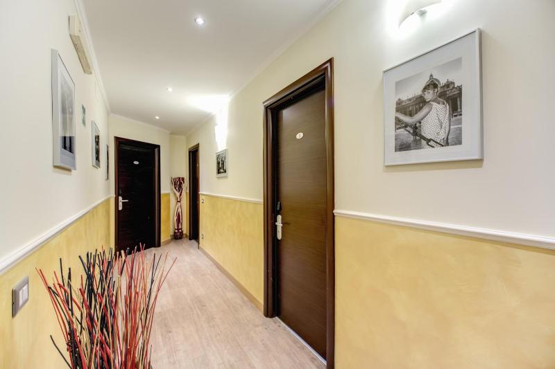 Triple Room image 2