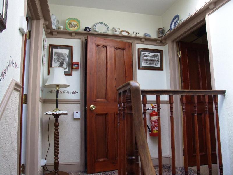 Tall Storeys - image 9