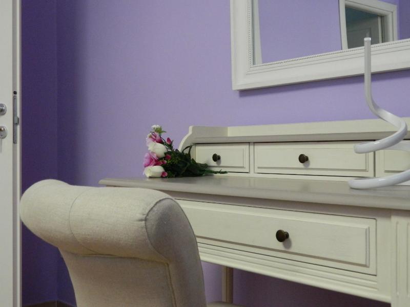 Double Room with Spa Bath image 3