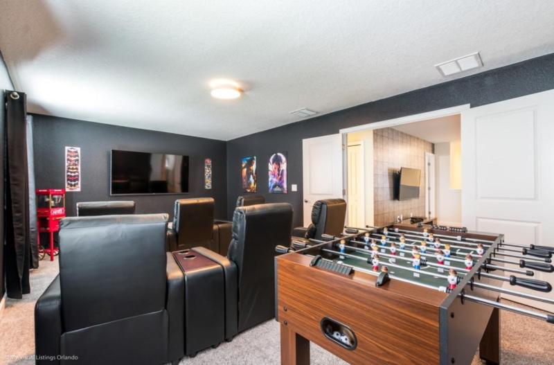 Club Cabana Ultimate 8BD Getaway with Pool Spa & Home Theater - image 9