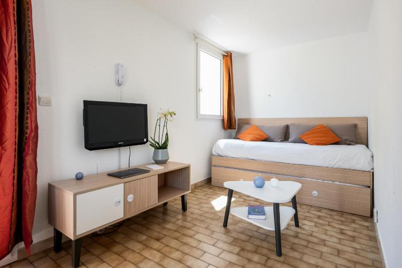 Comfort Aparthotel Mandelieu la Napoule Village - image 37